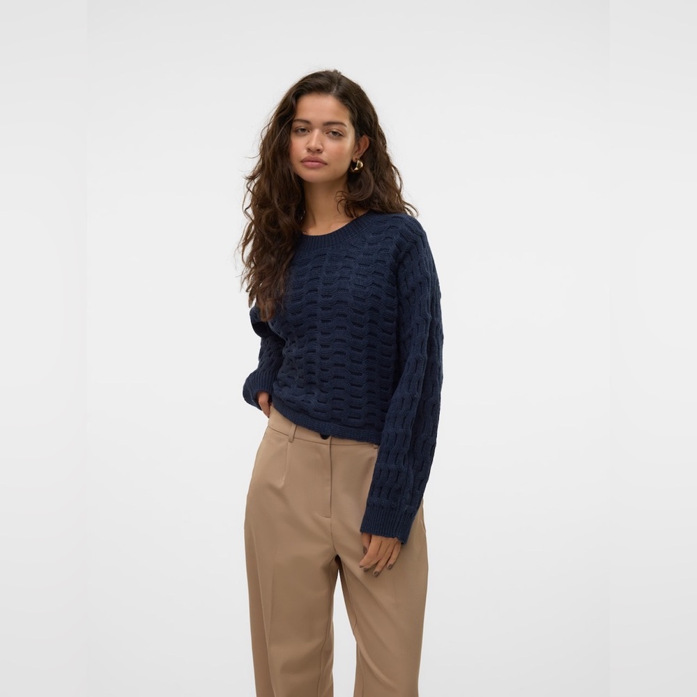 NWT Vero Moda Maisie Sweater in Navy